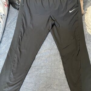 Nike joggers